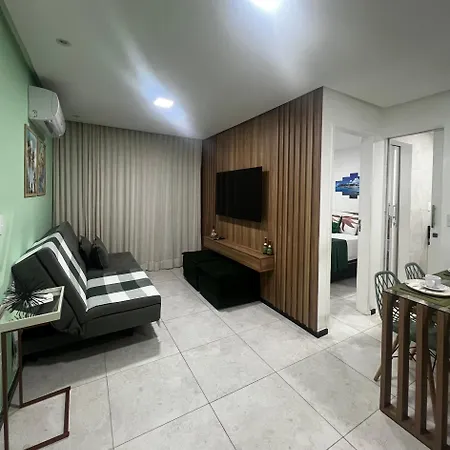 Centro de Porto e Piscinas naturais, Tudo a pe-2